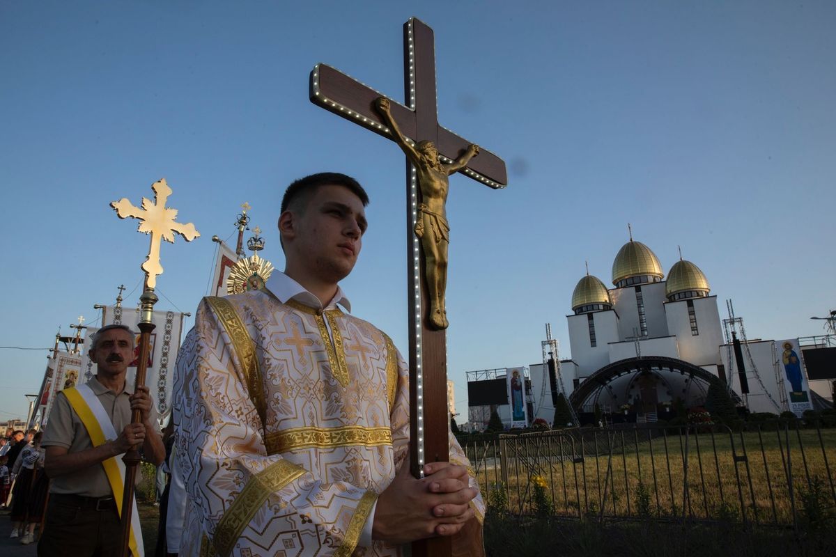 «Розвивайте особисту дружбу з Господом Ісусом»: Синод Єпископів УГКЦ звернувся до молоді