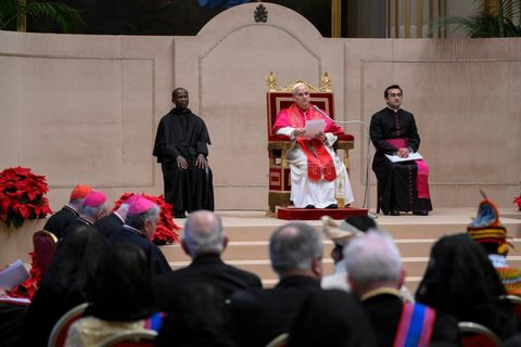 Папа Лев XIV до дипломатів: будьте будівничими миру та відважними у правді