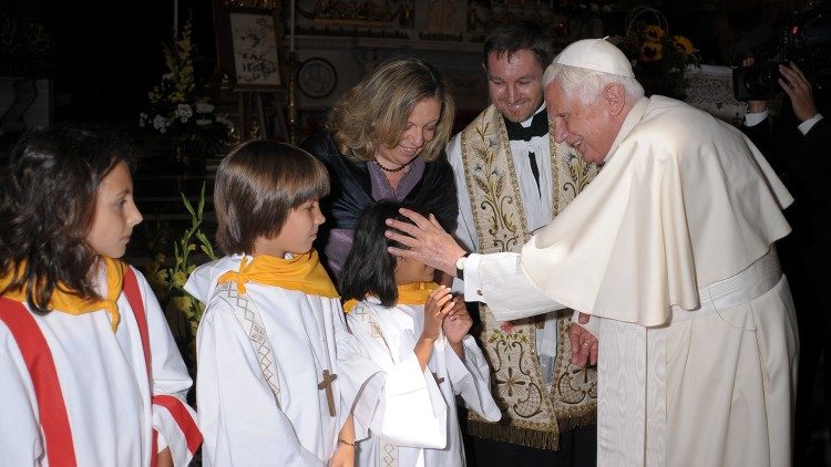 Папа Венедикт XVI в Романо Канавезе, 19 липня 2009 року