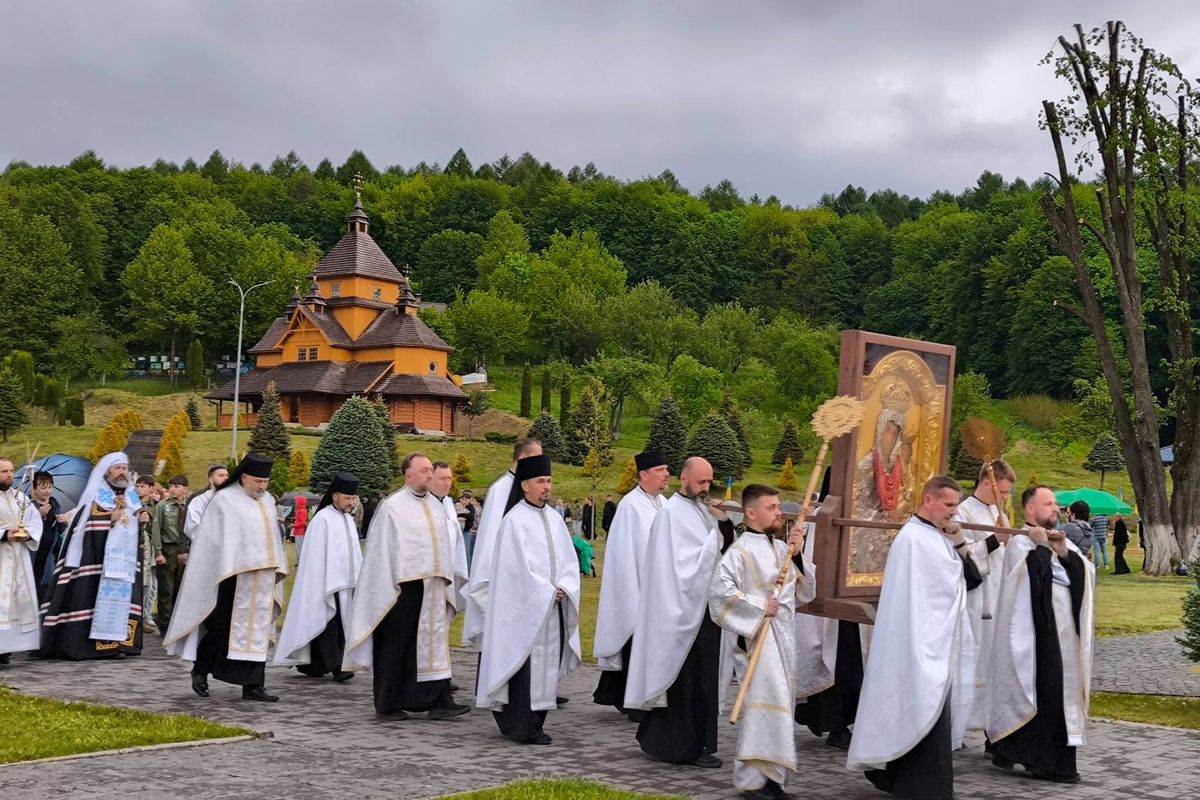 В Унівському монастирі відсвяткували празник чудотворної ікони Богоматері