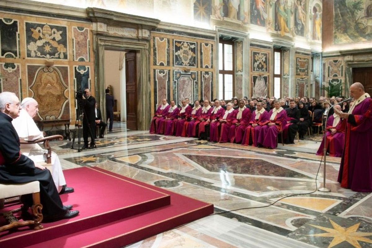 Папа Франциск: Церква потребує подружжів, які не замикаються у собі