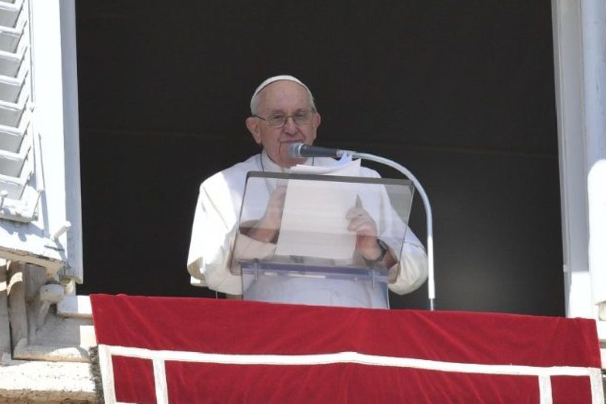 Папа Франциск: єднаймося у вірі та солідарності з тими, хто страждає через війну