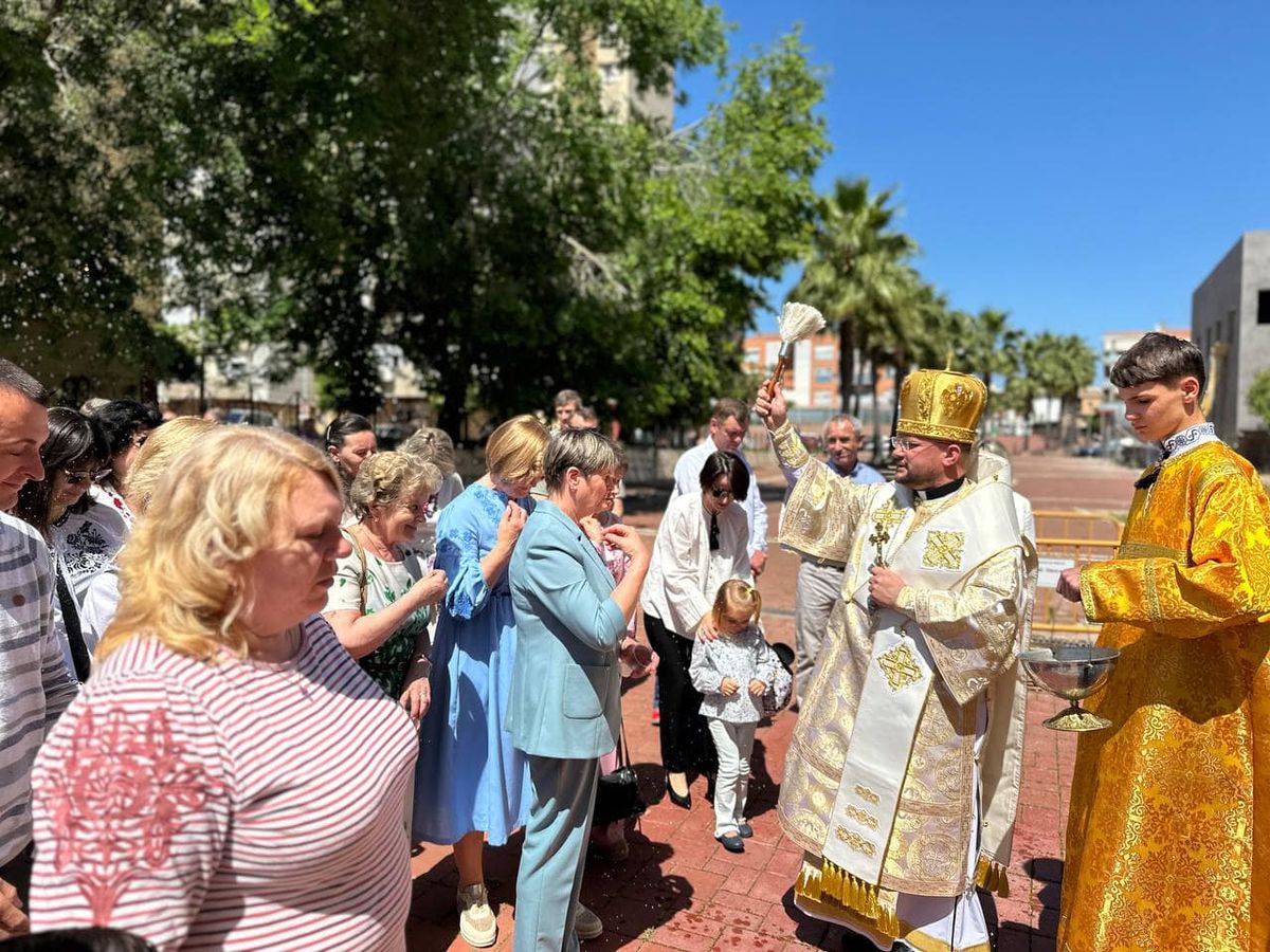 Владика Степан Сус під час відвідин українських громад в Іспанії, квітень 2024 року