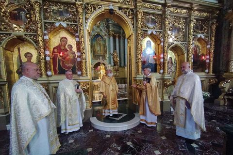 Владика Йосафат Говера очолив Літургію в архикатедральному соборі Івано-Франківська