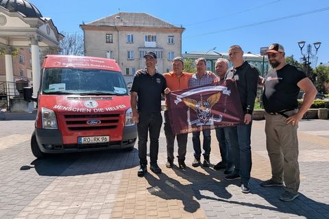 Ветеранський простір у Тернополі отримав авто для перевезення людей з інвалідністю