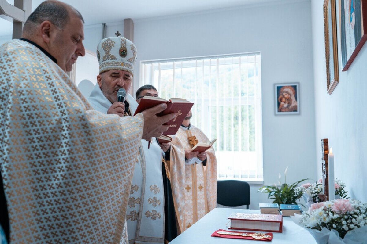 Єпарх Коломийський освятив шкільну каплицю в Яремчі