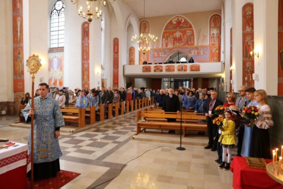 Владика Аркадій Трохановський очолив літургійне святкування з нагоди 65-ліття парафіяльної спільноти у м. Ґданську