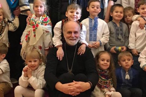 «Жити свято»: розмова з митрополитом Борисом Ґудзяком про війну, покликання й мир у серці