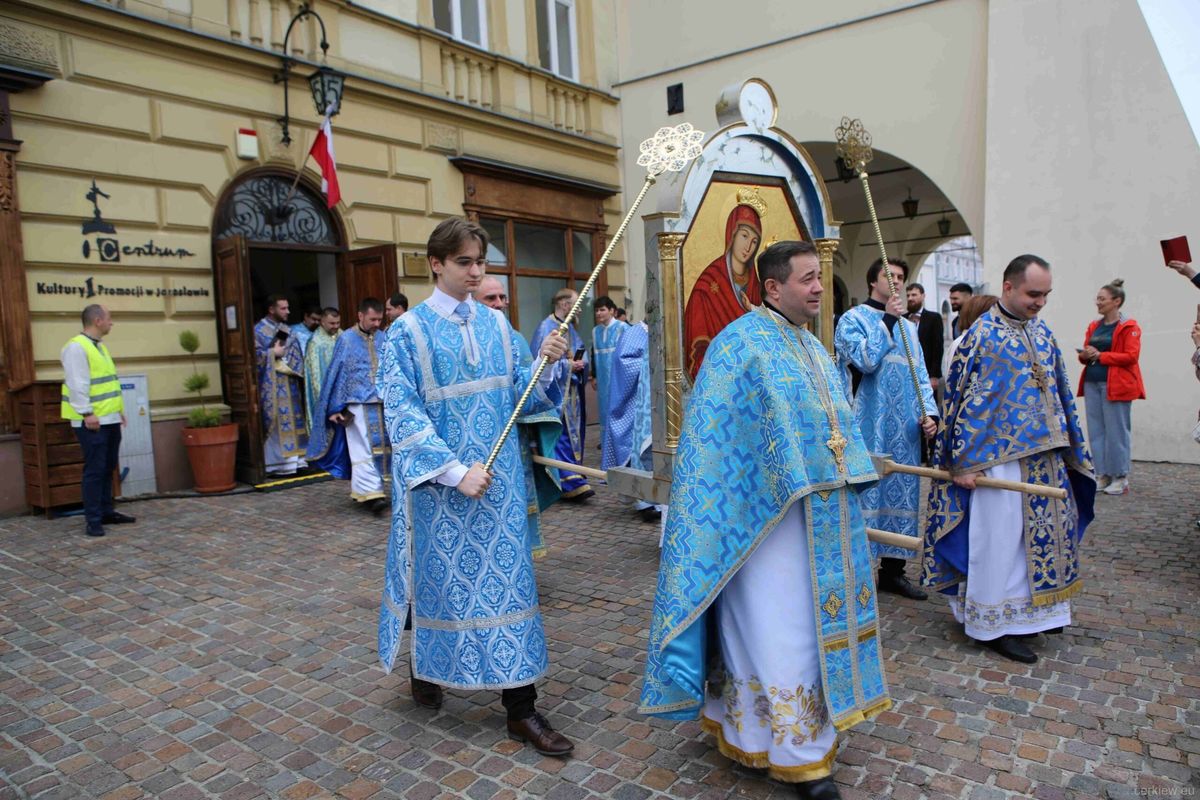 Ярославська чудотворна ікона «Двері Милосердя» сьогодні розпочинає паломництво парафіями Ольштинсько-Ґданської єпархії