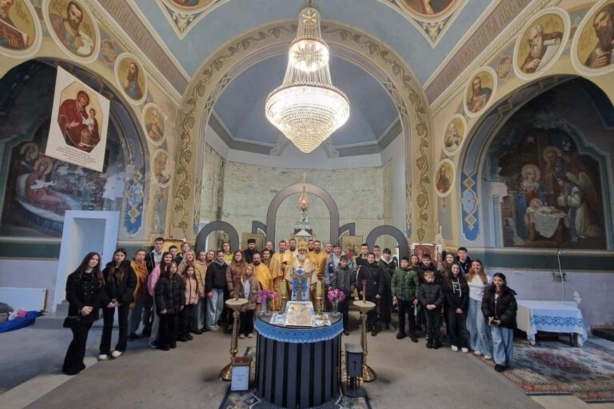 У Луцьку відбулася перша проща молоді екзархату: молитва, єдність і спільнота