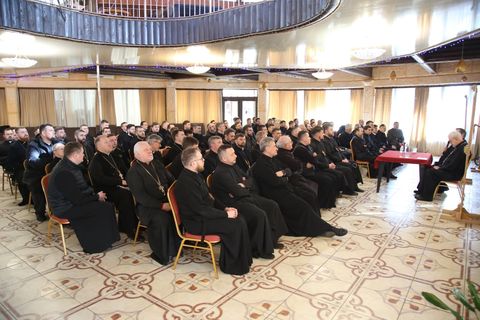 Блаженніший Святослав зустрівся з духовенством Київської архиєпархії