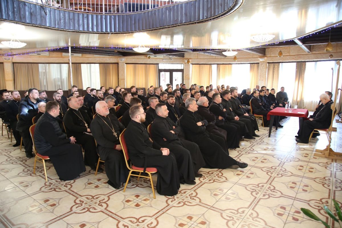 Блаженніший Святослав зустрівся з духовенством Київської архиєпархії