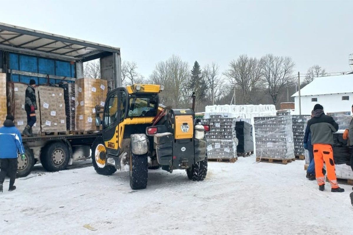 В Україну доставили 80 електрогенераторів та ліки від Папи Лева XIV