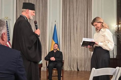Митрополит Борис Ґудзяк і владика Павло Хомницький зустрілися з президентом України у США