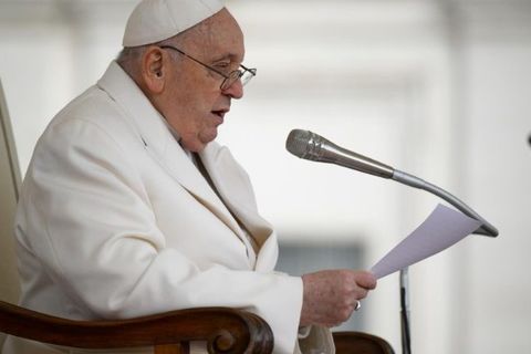 Папа Франциск: молімося, щоб Господь дав нам перемогу над божевіллям війни