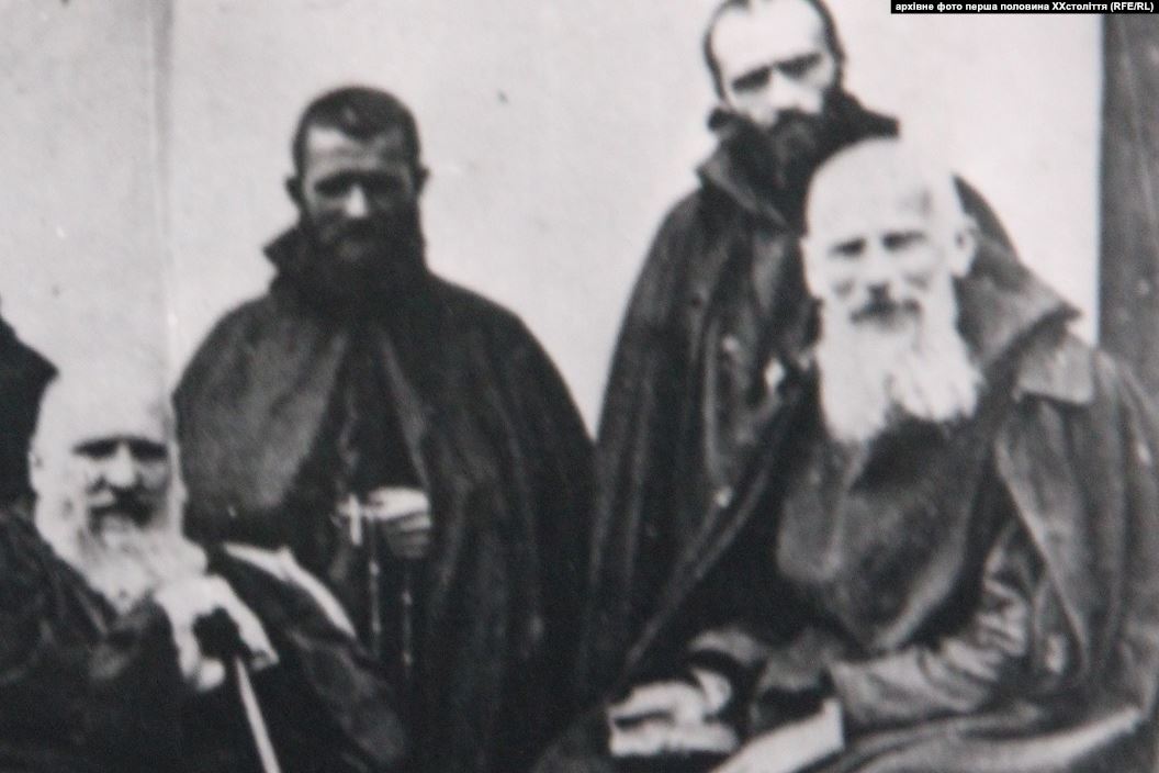 Митрополит Андрей Шептицький і отець Климентій Шептицький