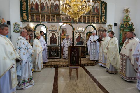 У Передвір’ї на Яворівщині посвятили новий храм Зачаття святого Івана Хрестителя