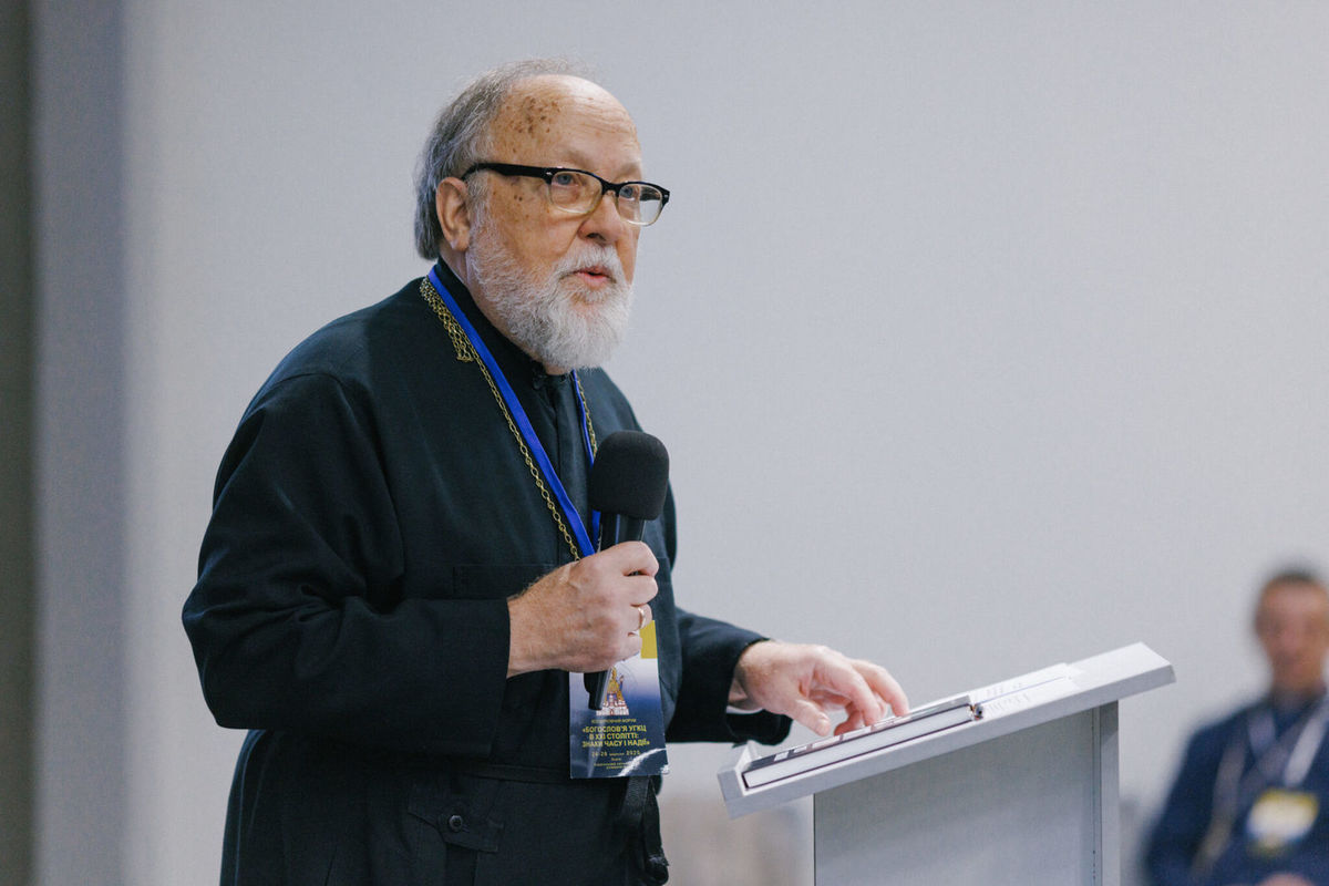 Отець Петро Ґаладза