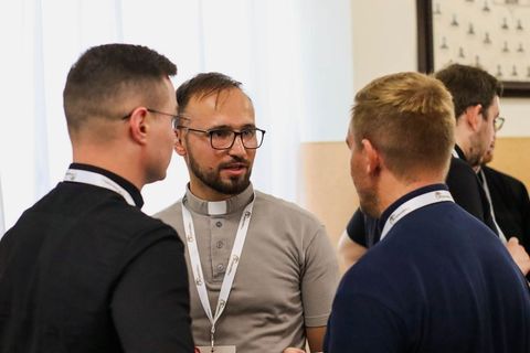 У Римі напрацьовують Дорожню карту душпастирства молоді УГКЦ в Європі