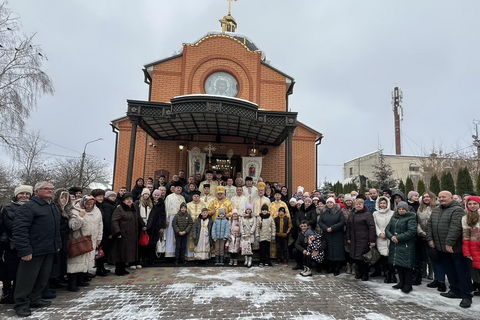 «Відданість справі в українського воїна є витоком надзвичайного патріотизму», — владика Володимир Фірман у храмі Св. Андрія Первозванного