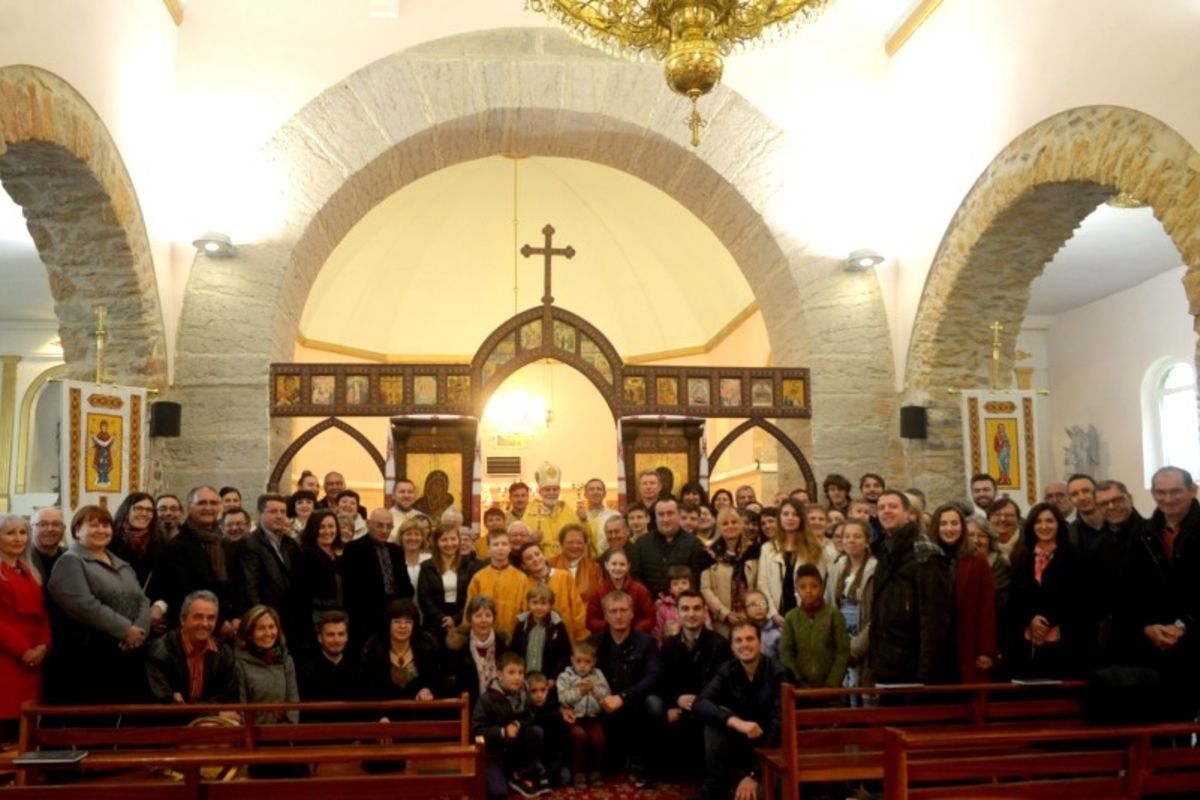 Блаженніший Святослав та владика Борис Ґудзяк привітали парафіяльну спільноту Ліона із 50-літтям заснування