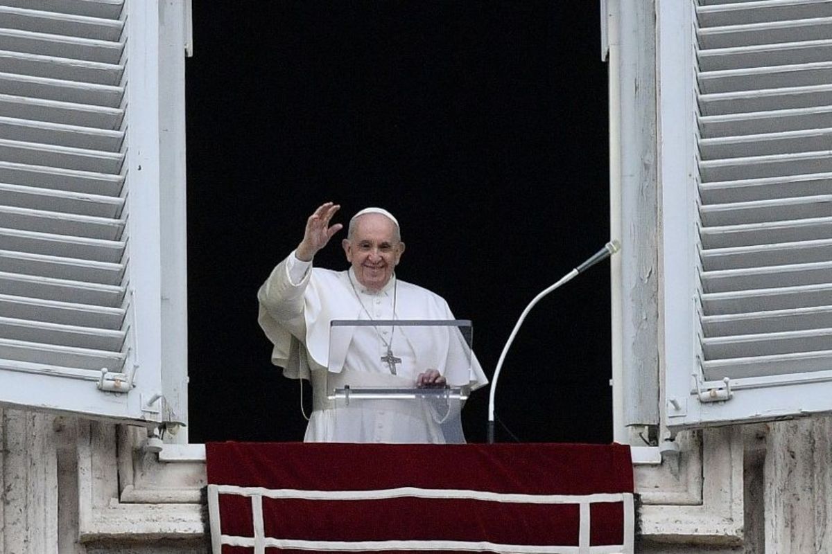 Папа Франциск: Чувати і молитися, щоб нас не поглинули труднощі та тривоги