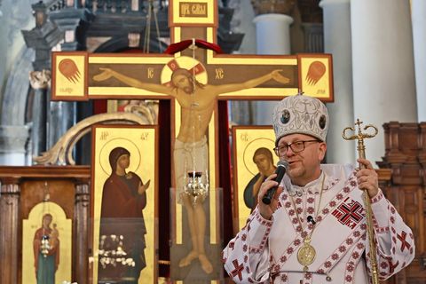 «Не треба боятися зла, а полюбити добро», — єпископ Володимир Груца