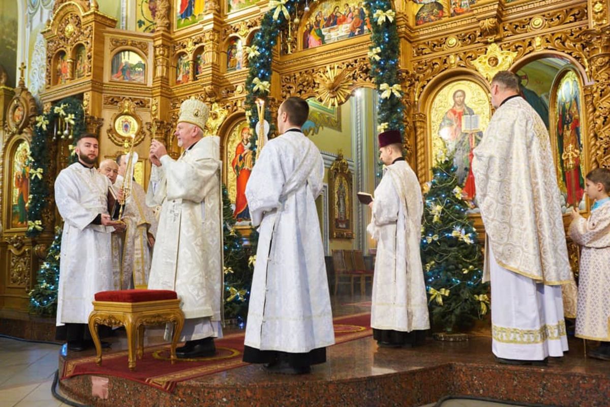 В Івано-Франківську проходить Міжнародний різдвяний фестиваль «Коляда на Майзлях»