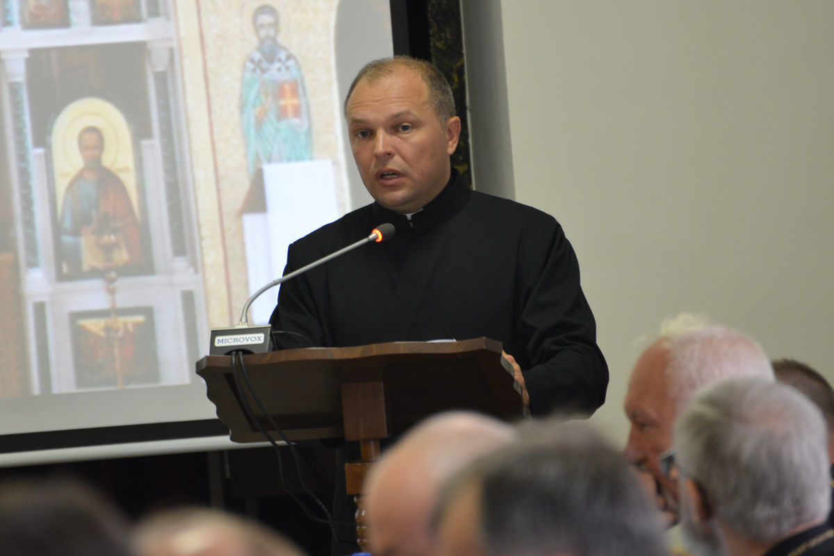 Ватиканська дипломатія: місія посередництва та збереження єдності Церкви в різноманітності
