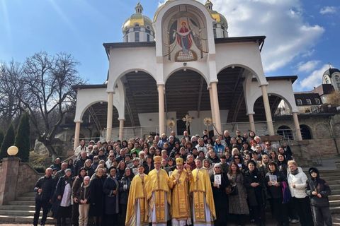 У Зарваниці відбулася проща родин полеглих Героїв