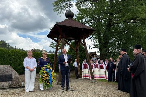 У Ждині відбулася 44-та Лемківська ватра: владика Аркадій Трохановський закликав берегти віру, пам’ять і традиції