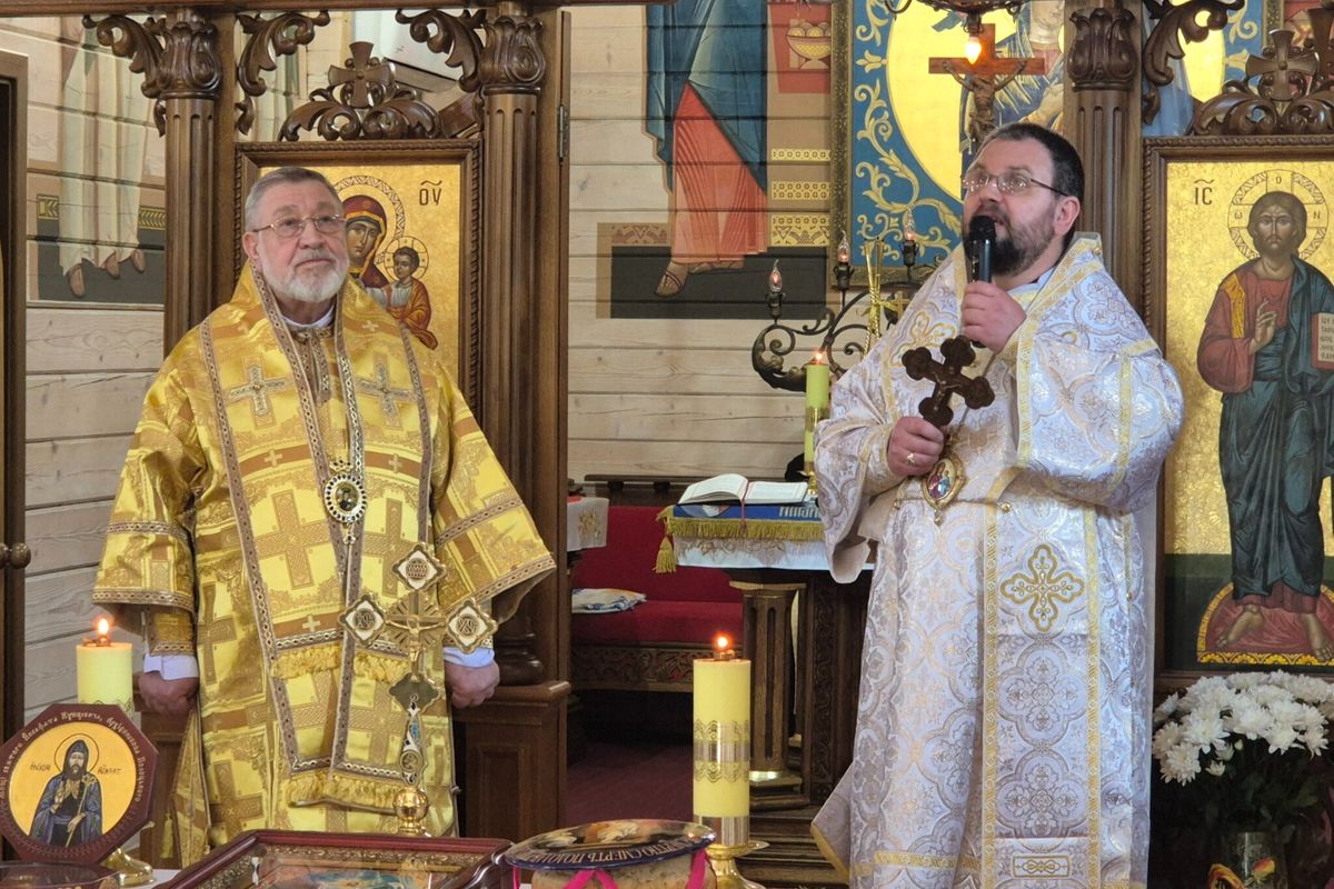 «Ми не самотні»: Великоднє послання зі сходу України владик Максима Рябухи та Степана Менька