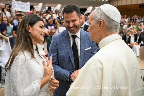 Папа Лев XIV поділився порадами щодо подружньої молитви