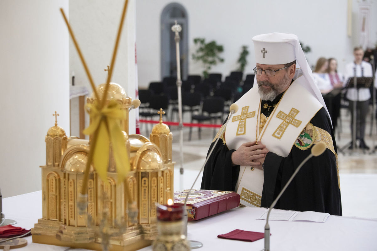 «Росія вже програла, але ми ще не перемогли»: молебнем у Патріаршому соборі розпочалося 12-годинне молитовне стояння УГКЦ