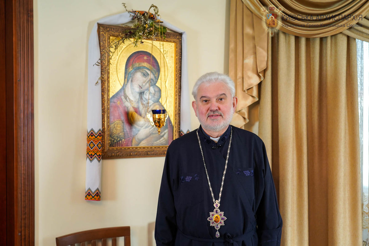 «Перебуваючи у своїх домівках — продовжуємо бути Христовою Церквою», — єпископ Йосиф Мілян під час онлайн-зустрічі з вірними