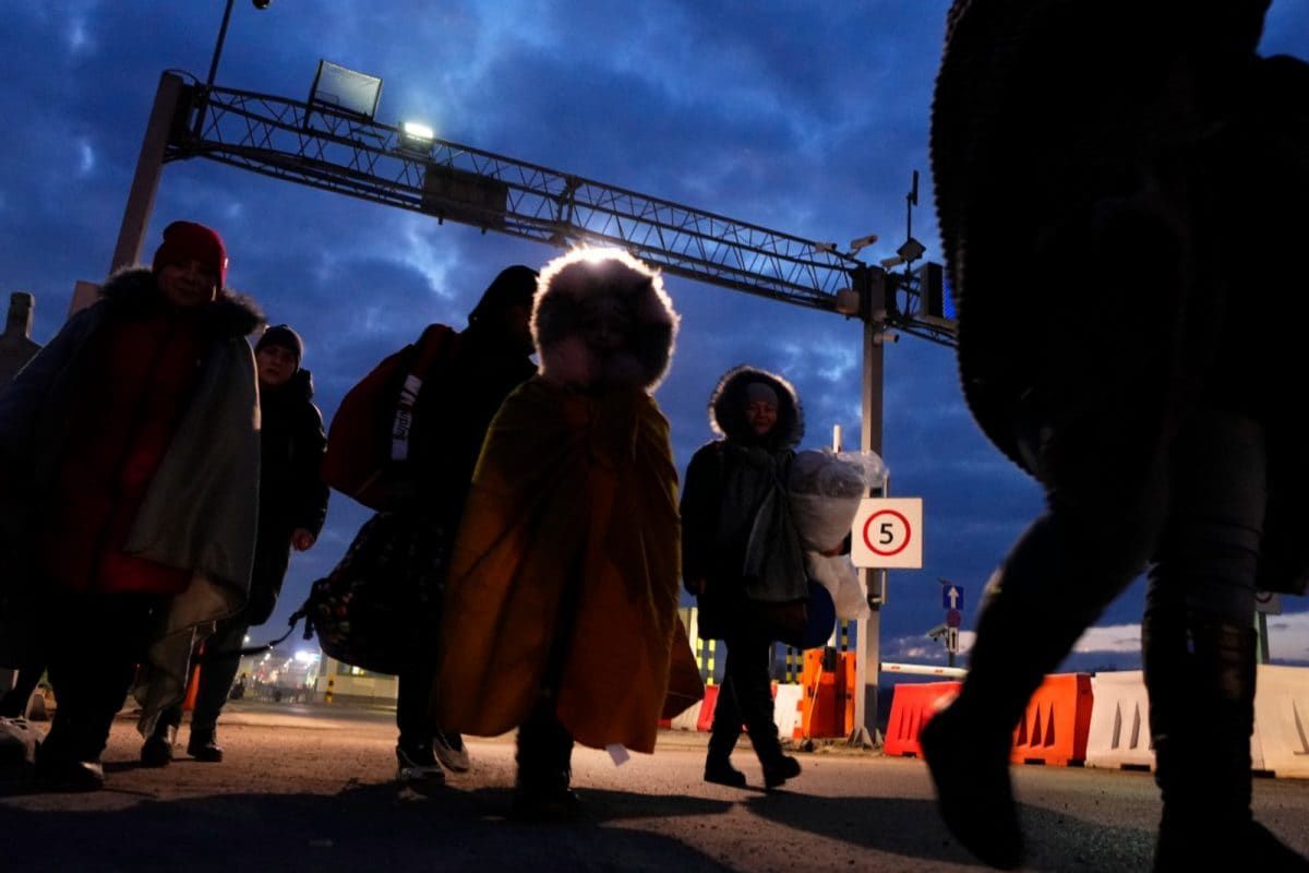 Італія готується прийняти 600 українських біженців за допомогою Карітасу