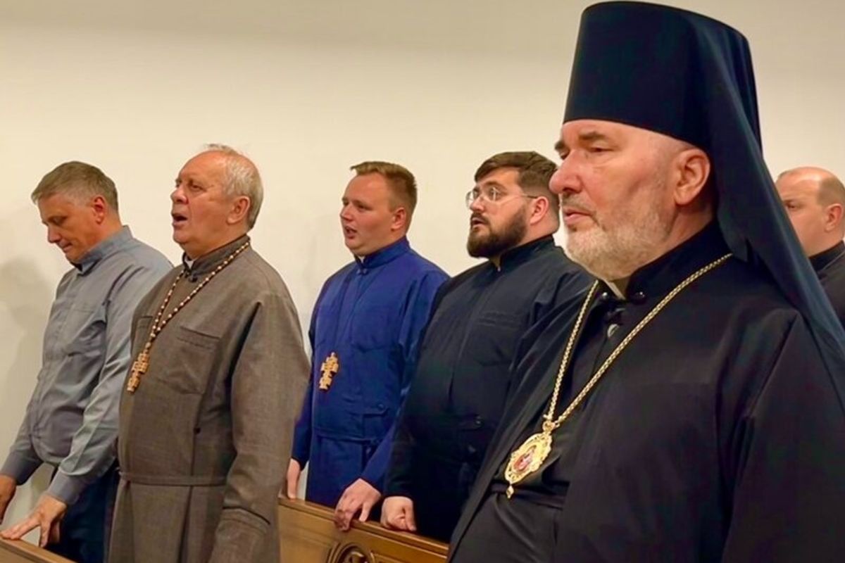 Єпископ Василій Івасюк до духовенства: «У центрі священичого життя є Літургія»