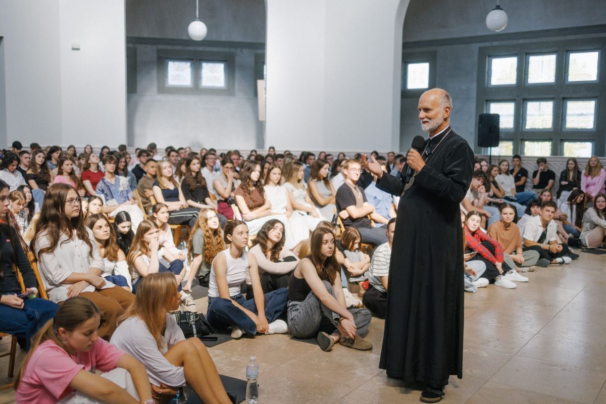 Ростіть у солідарності, добрі, смиренні, — митрополит Борис Ґудзяк до першокурсників