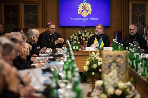 «Дотик до ран війни стає для вас і для Церкви благословенням», — архиєпископ Вісвальдас Кульбокас до єпископів УГКЦ