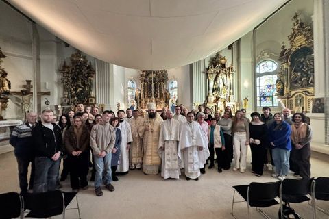 Єпископ Петро Лоза відвідав українську громаду в Інсбруку (Австрія)