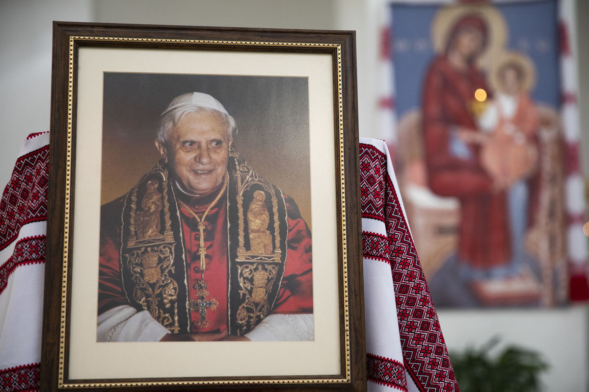 Похорон папи Венедикта XVI супроводжуватимуть заупокійні богослуження в Патріаршому соборі УГКЦ