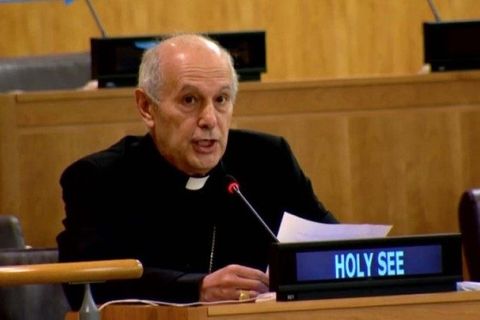Ватикан в ООН: потрібно рішуче карати злочини проти людства