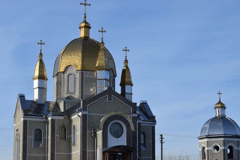 Єпископ Тарас Сеньків освятив храм Святого Миколая в селі Монастирець на Журавнівщині