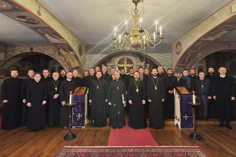 У Шевтоні відбувся Собор духовенства Паризької єпархії святого Володимира Великого