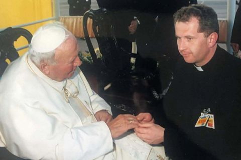 «Папа говорив тільки українською», — отець Богдан Прах про історичний візит до Львова
