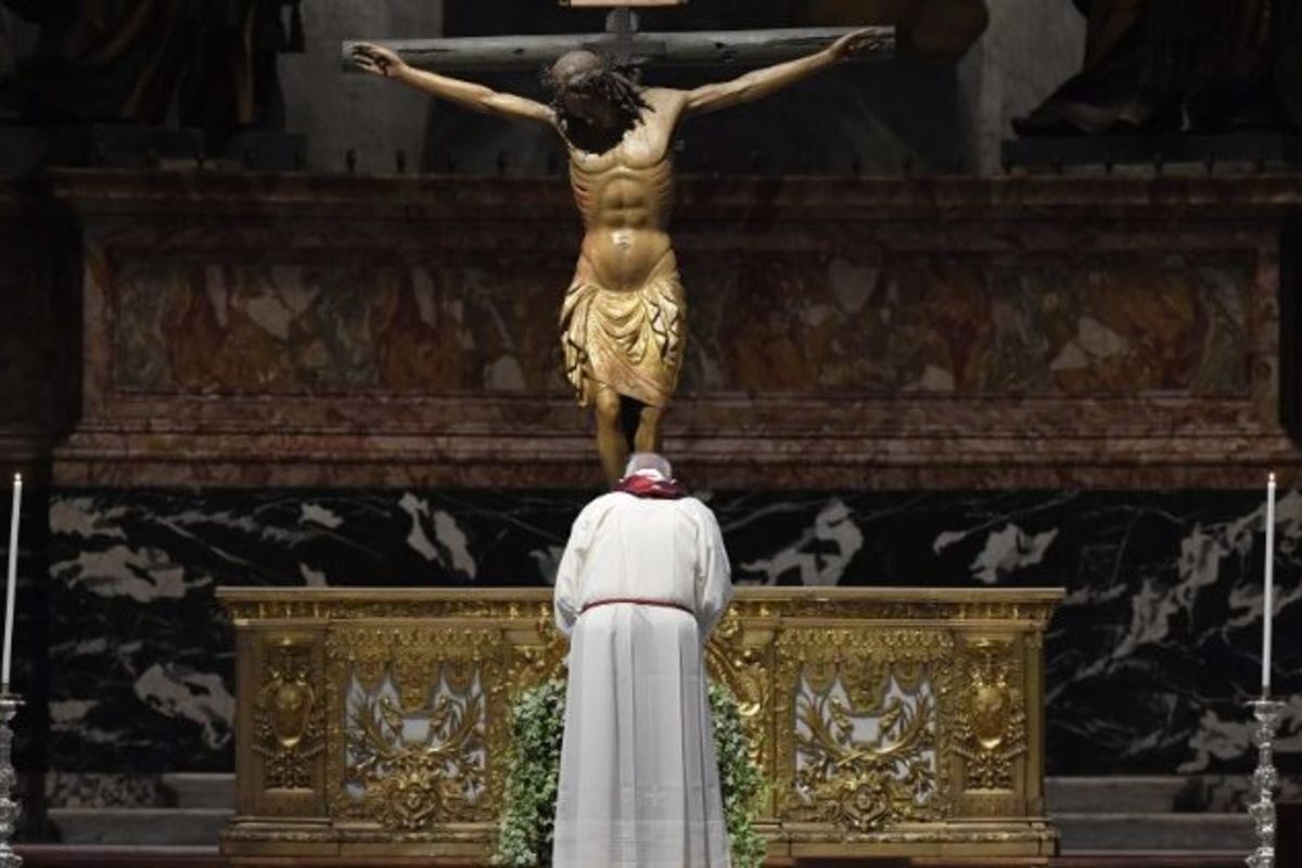 Папа Франциск: Розп’яття — велика книга Божої любові