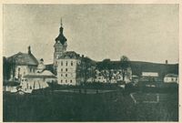 Монастир редемтпористів у м. Тухів.