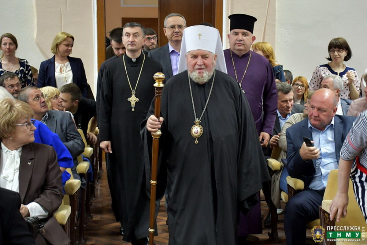 Митрополит Василій Семенюк привітав переможців регіонального етапу «Ордену Святого Пантелеймона»