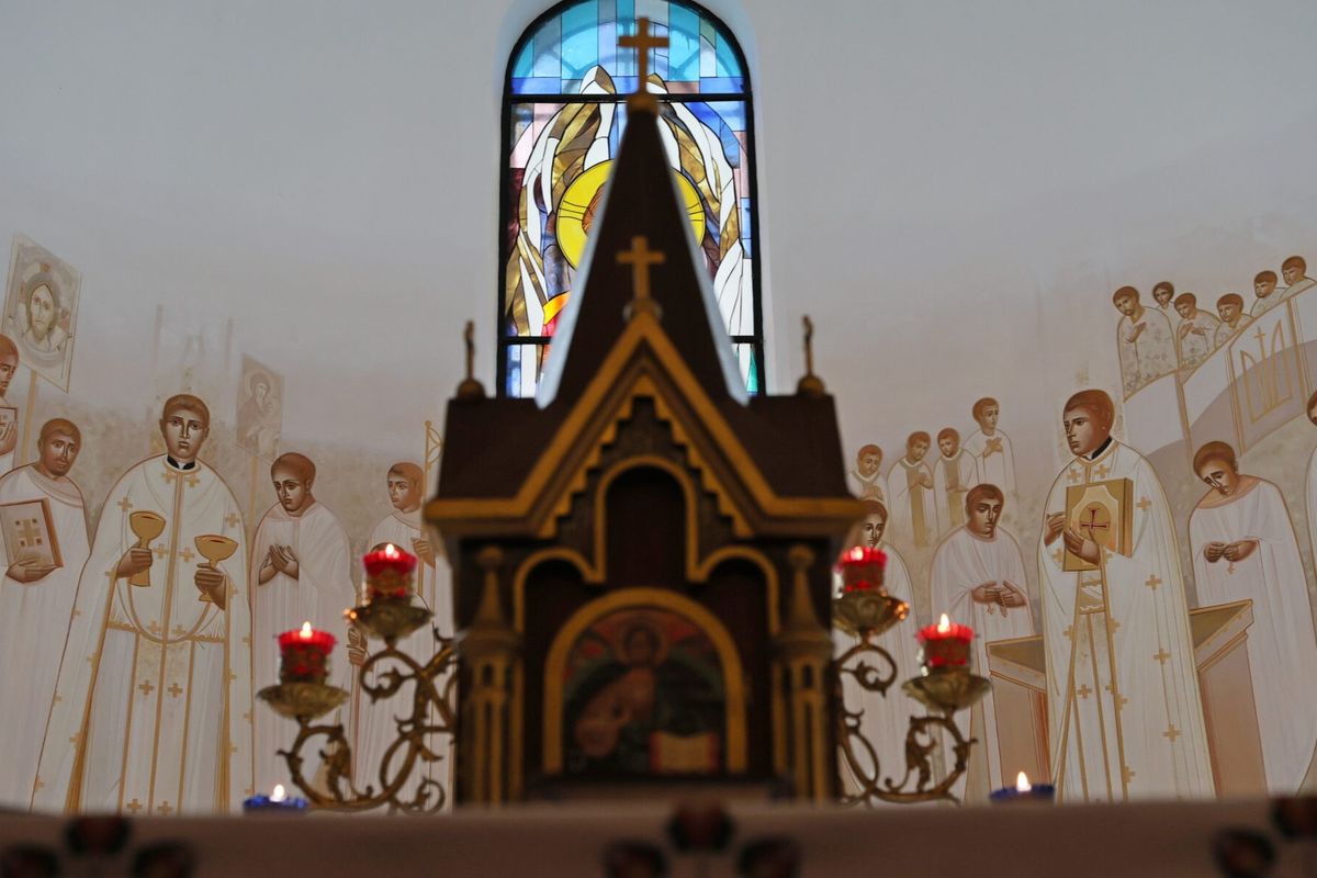 У храмі Національної академії сухопутних військ у Львові освятили новий розпис