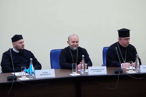 Владика Василій Тучапець взяв участь у міжрелігійній зустрічі з мером Харкова